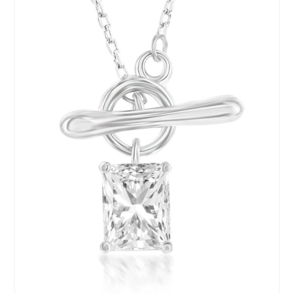 Stunning Silver Necklace with Square Crystal Pendant.
14.